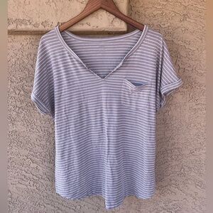 Old Navy Women’s Striped Women's Top